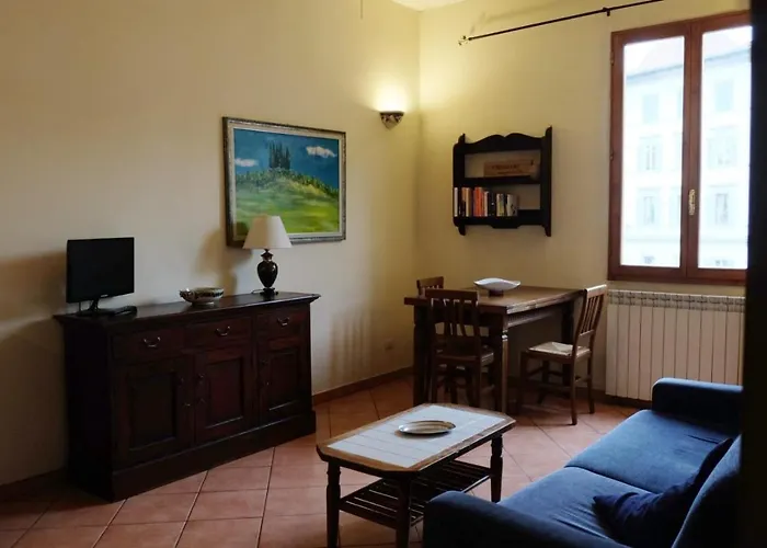 Iris Casa Vacanza Apartment *