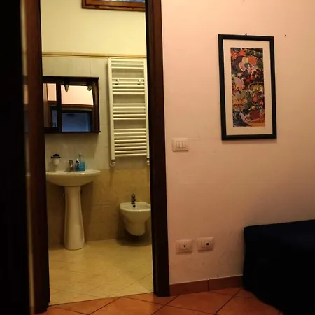 Iris Casa Vacanza Apartament *